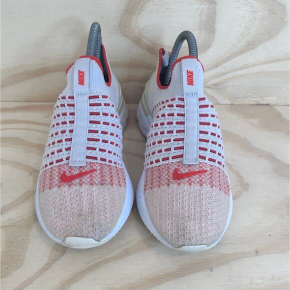 Nike -React Phantom Run Flyknit 2 -Running -White/Red -Women's -7.5 - DH0130-600 - Picture 2 of 9
